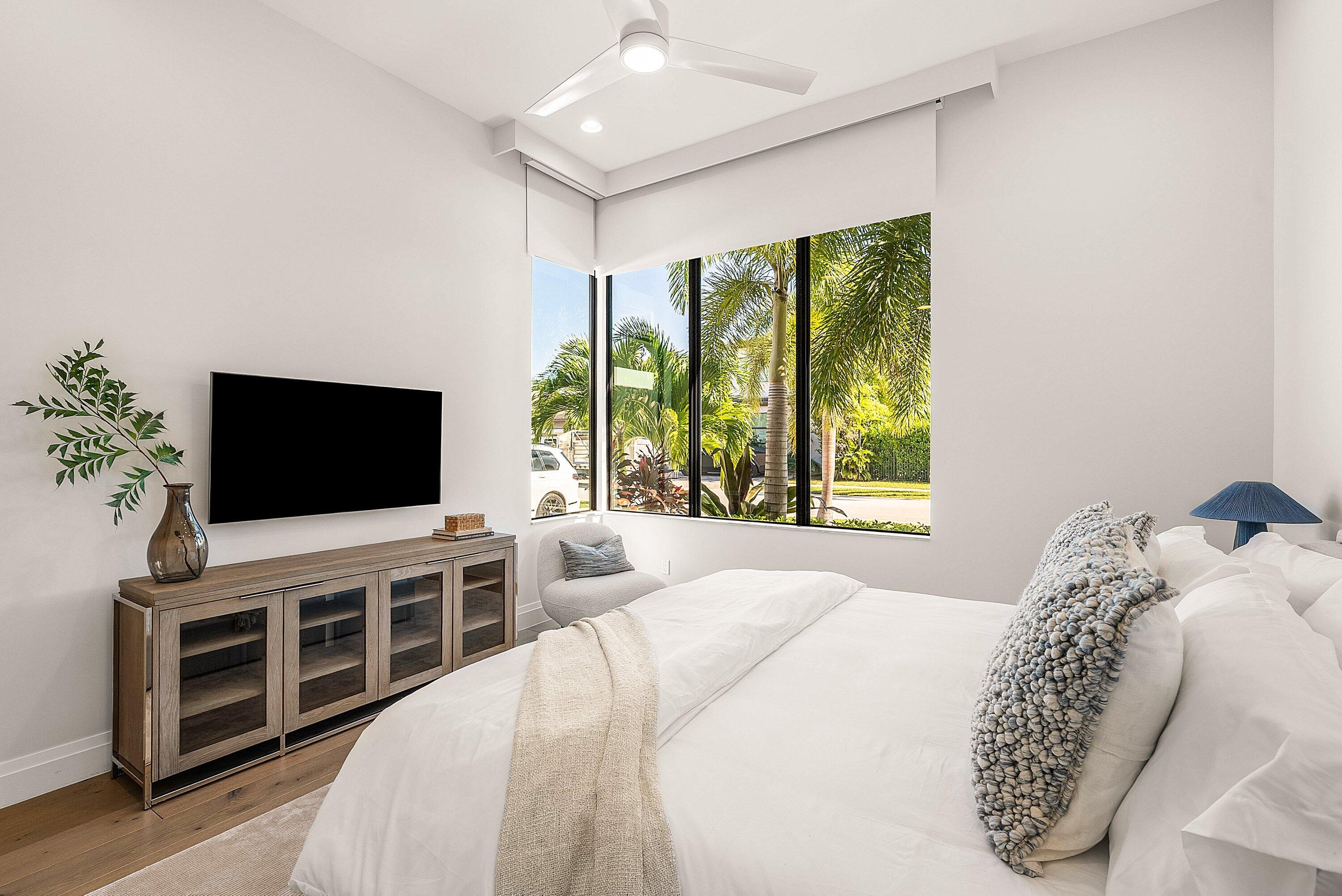 17135 Abruzzo Avenue Boca Raton, FL 33496 - Photo 44 of 95 VIP Suite