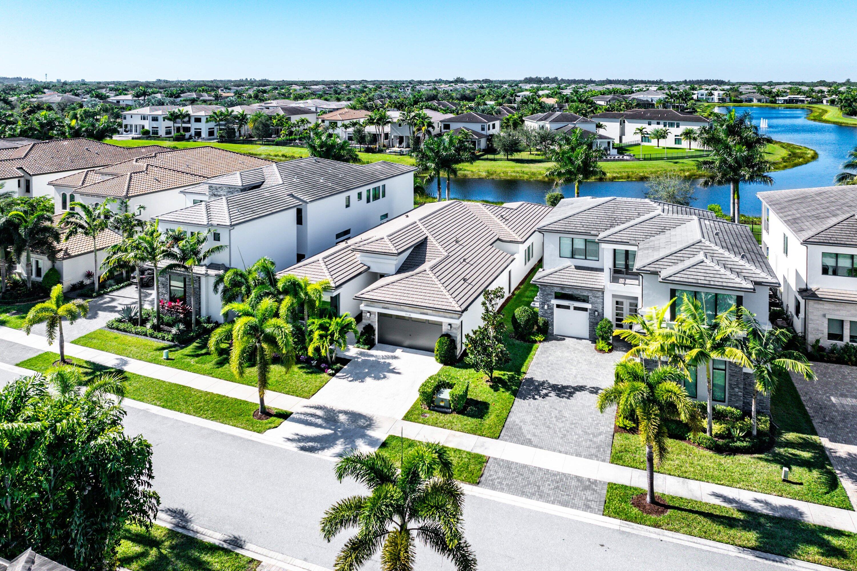 17135 Abruzzo Avenue Boca Raton, FL 33496 - Photo 59 of 95 Aerial