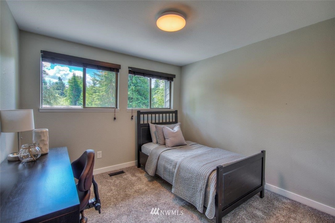 17521 155th Avenue Southeast Renton, WA 98058 - Photo 20 of 31 Gallery Image 20