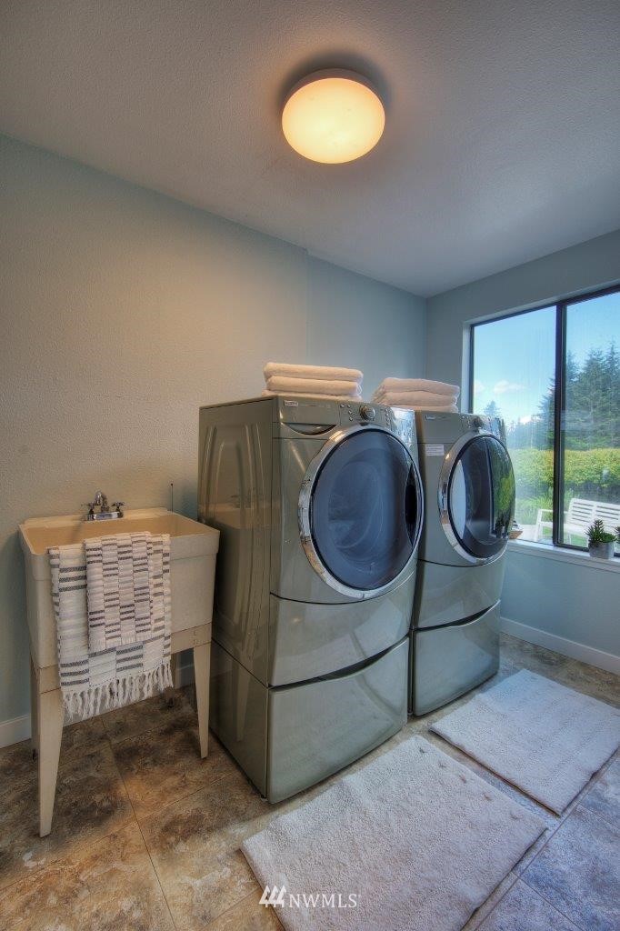 17521 155th Avenue Southeast Renton, WA 98058 - Photo 25 of 31 Gallery Image 25