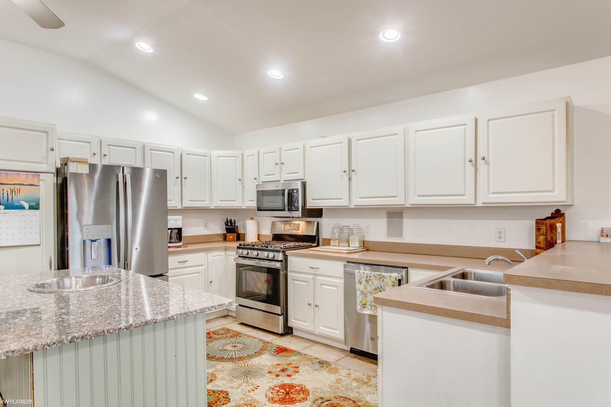 11747 Lambs Road Memphis, MI 48041 - Photo 6 of 19 50098215-5.JPG