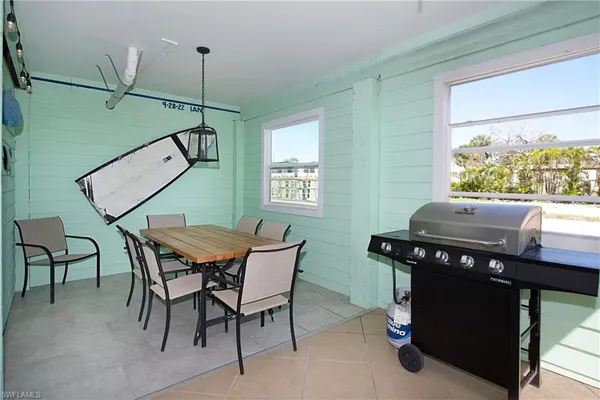 $1,399,000 | 104 Washington Avenue, Fort Myers Beach, FL 33931