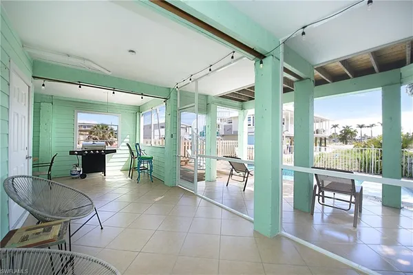 $1,399,000 | 104 Washington Avenue, Fort Myers Beach, FL 33931
