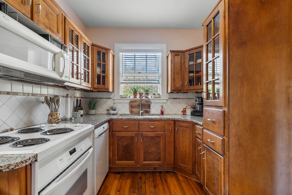 1702 Springer Street Columbus, GA 31901 - Photo 11 of 28 Gallery Image 11