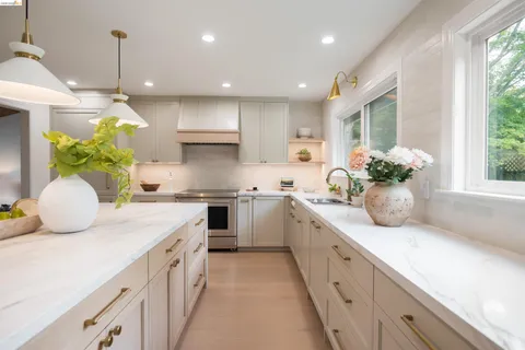 $1,125,000 | 4029 Aliso Avenue, Oakland, CA 94619