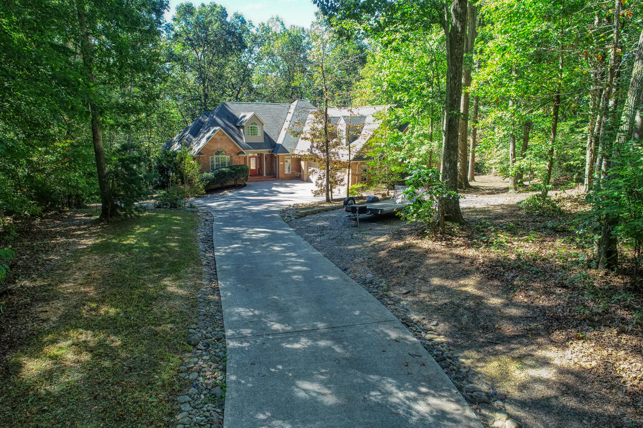 5 Reservoir Hill Road Norris, TN 37828 - Photo 3 of 40 5 Reservoir Hill
