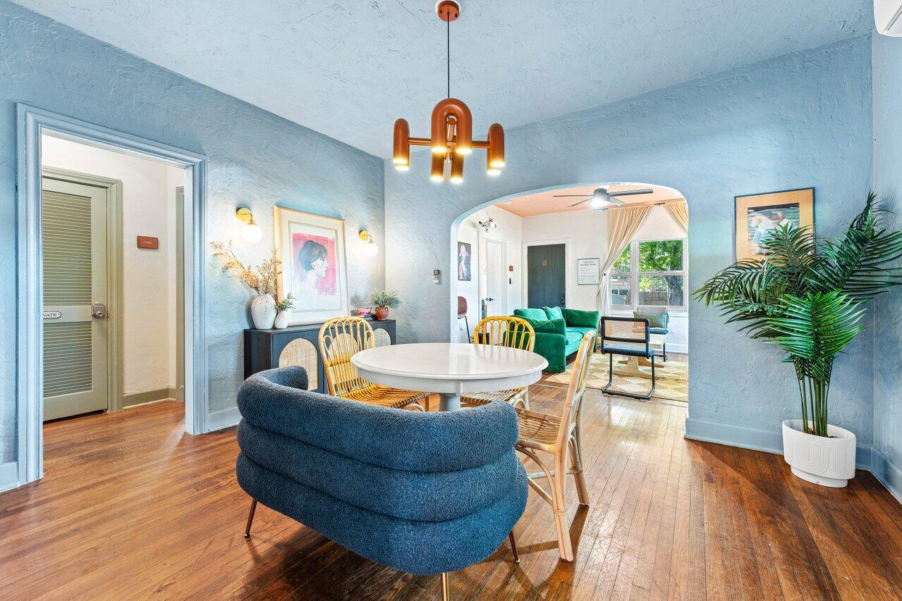 411 Valley Forge Road West Palm Beach, FL 33405 - Photo 6 of 23 010-411ValleyForgeRoad-WestPalmBeach-FL-