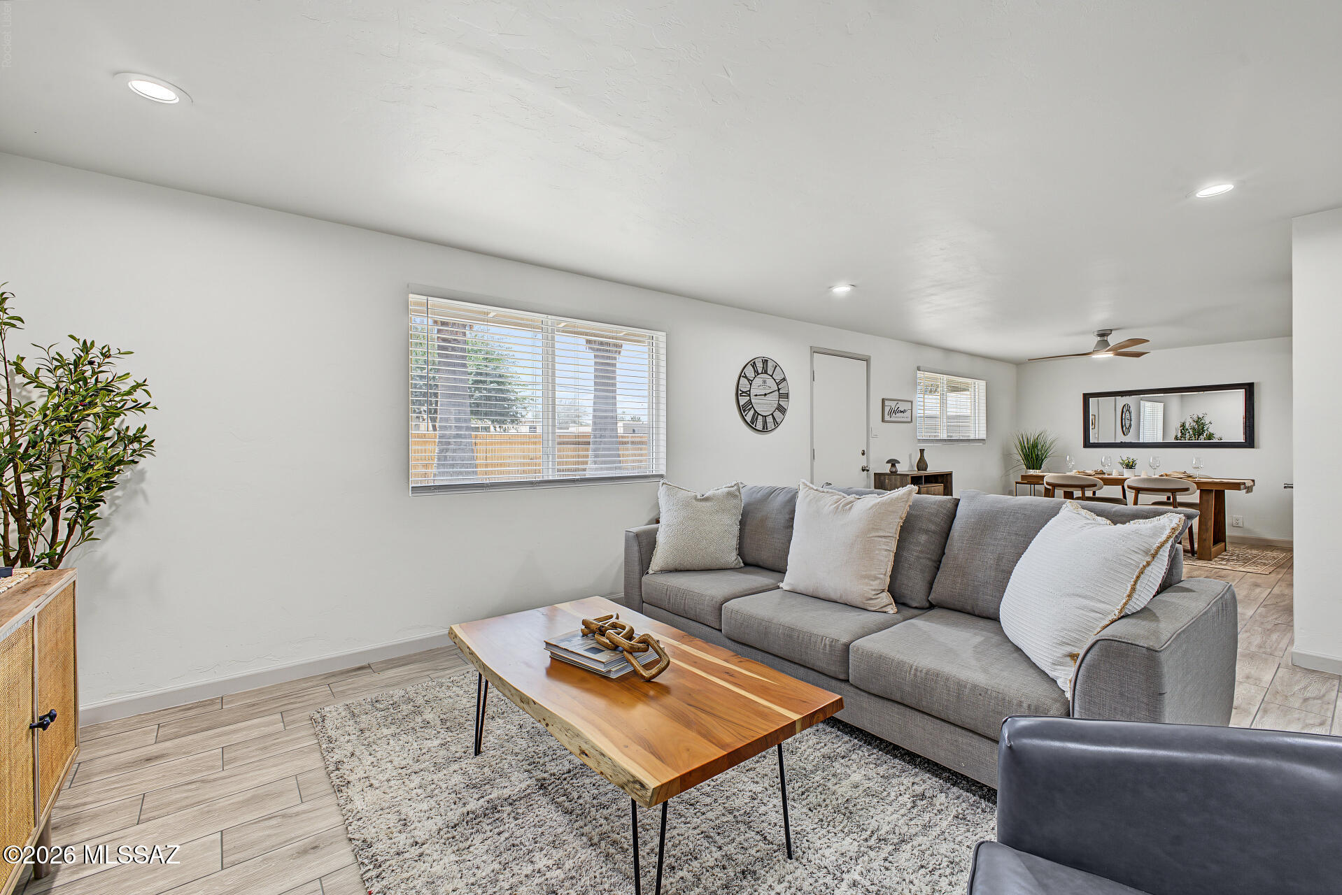 1353 East Bilby Road Tucson, AZ 85706 - Photo 4 of 18 06 - Bilby 1353