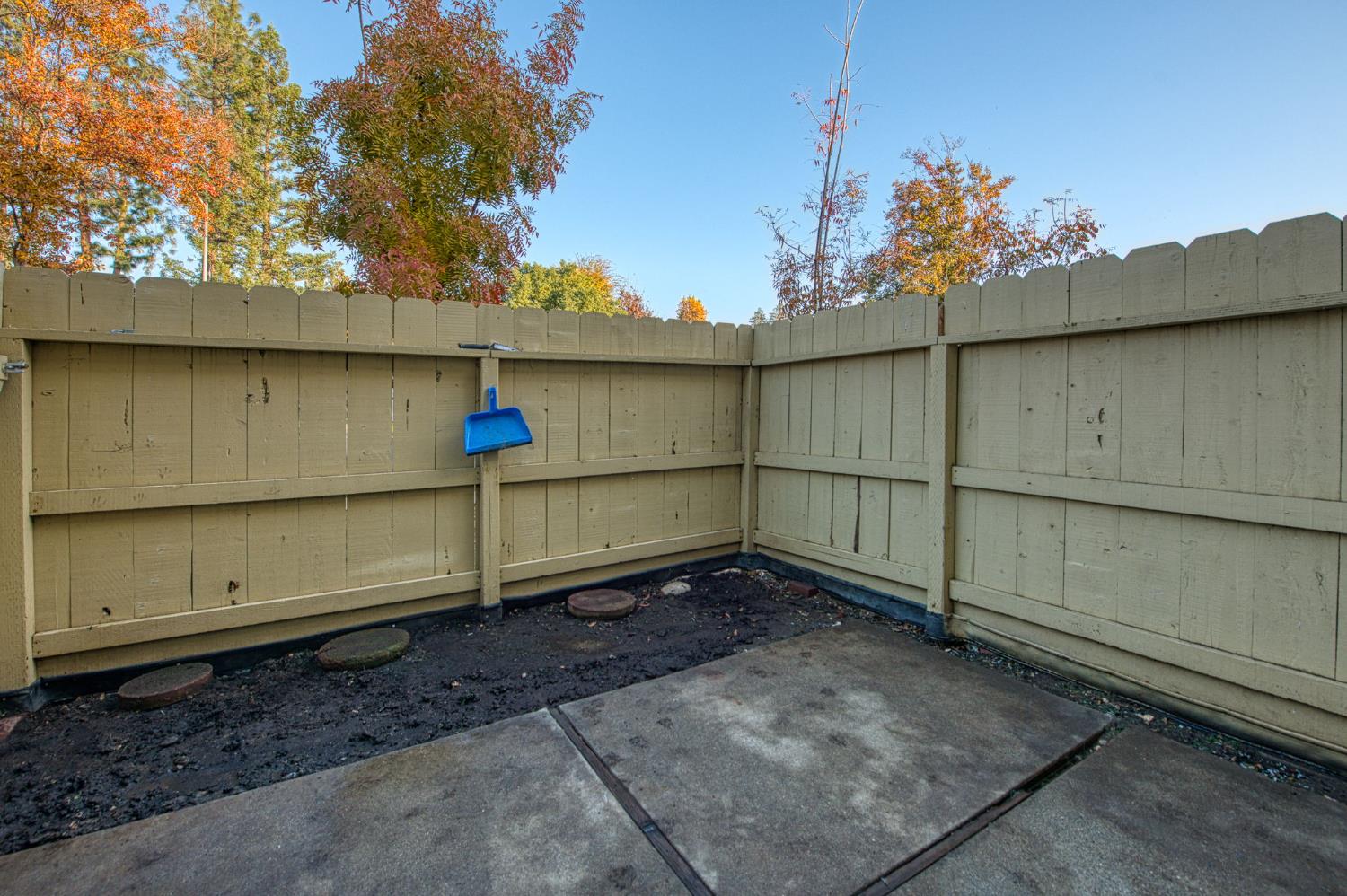 4885 North Backer Avenue, Unit 154 Fresno, CA 93726 - Photo 16 of 17