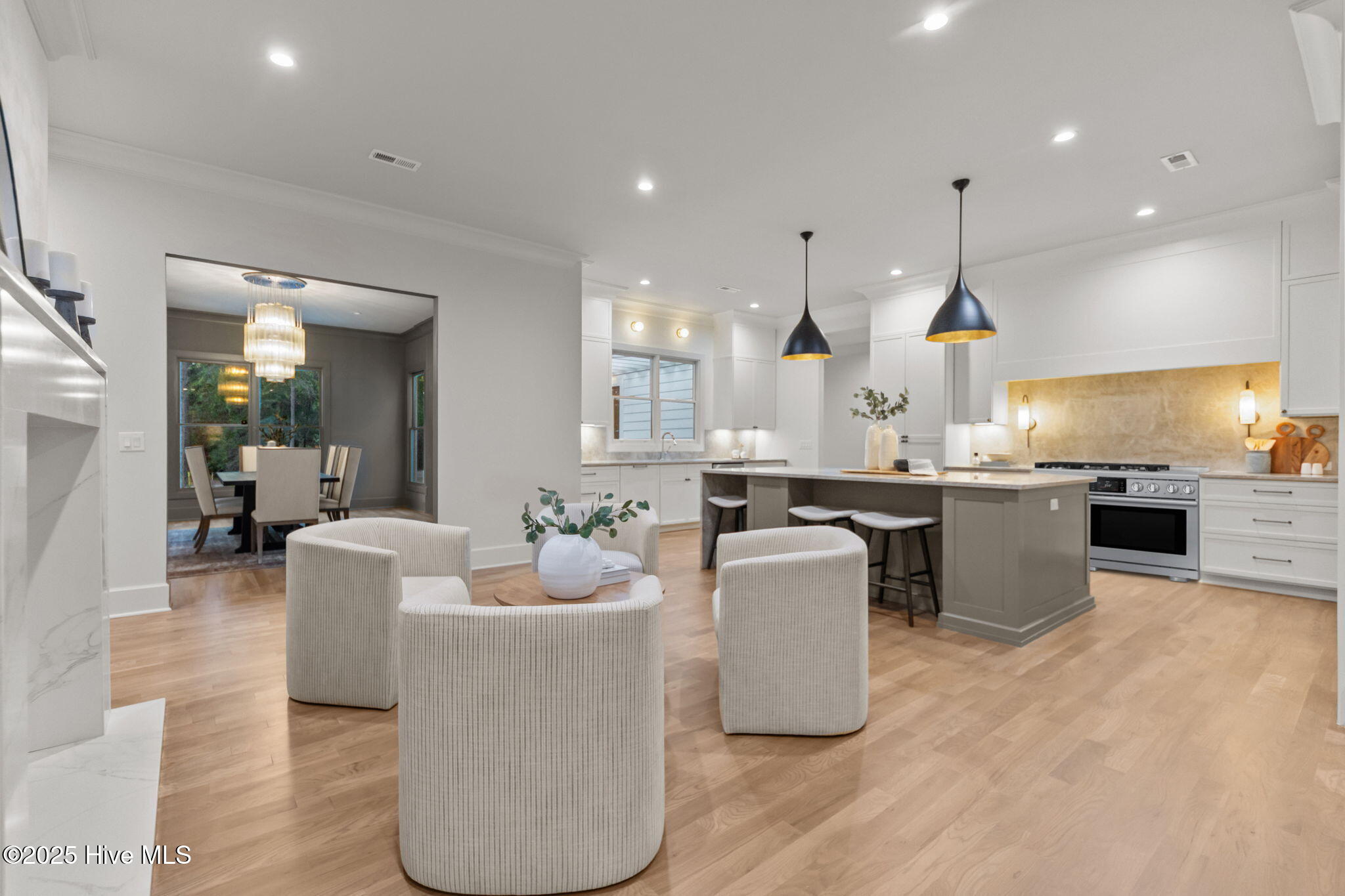 190 Linden Road Pinehurst, NC 28374 - Photo 11 of 51 Staged appliance