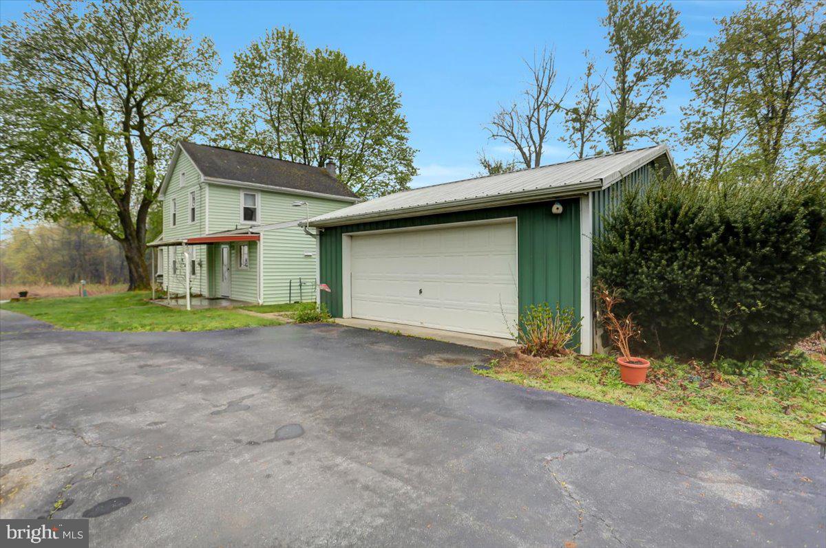 229 Coon Road Gardners, PA 17324 - Photo 8 of 28 Gallery Image 8