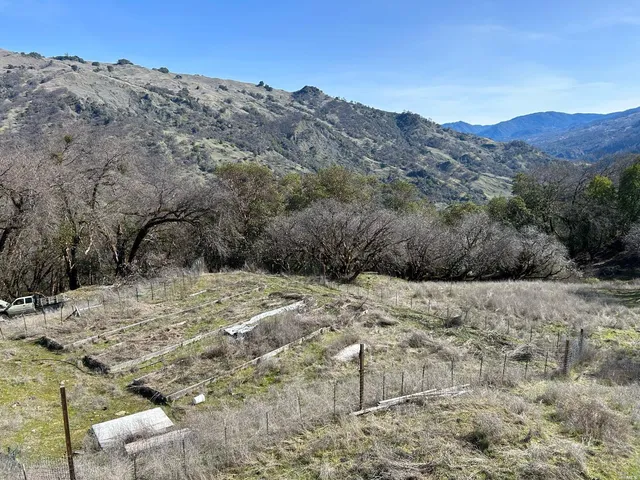 $375,000 | 1 Island Mountain Road, Garberville, CA 95542