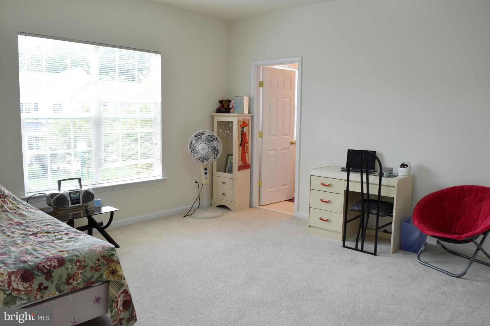 23107 Persimmon Ridge Road Clarksburg, MD 20871 - Photo 14 of 25 Interior (General)