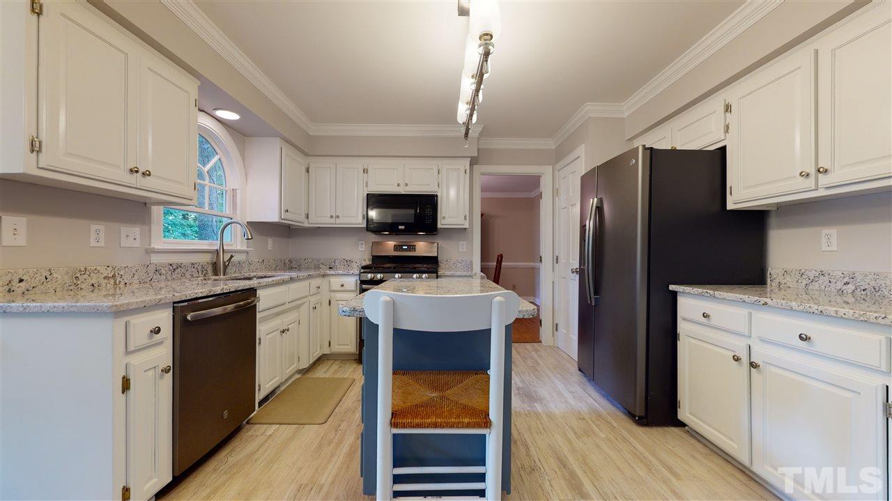 7908 Sandy Bottom Way Raleigh, NC 27613 - Photo 11 of 28