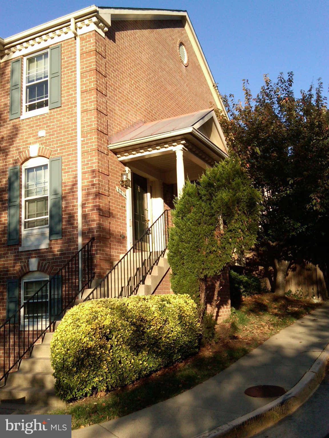 6515 Castine Lane Springfield, VA 22150 - Photo 2 of 18 Exterior (Front)