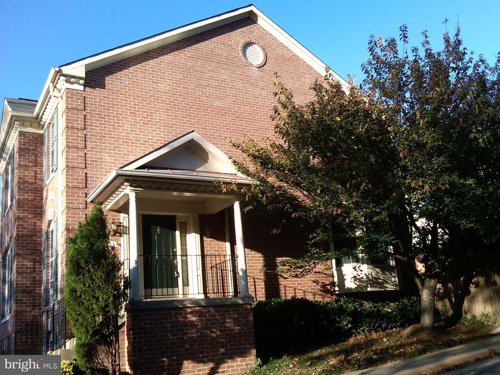 6515 Castine Lane Springfield, VA 22150 - Photo 3 of 18 Exterior (General)