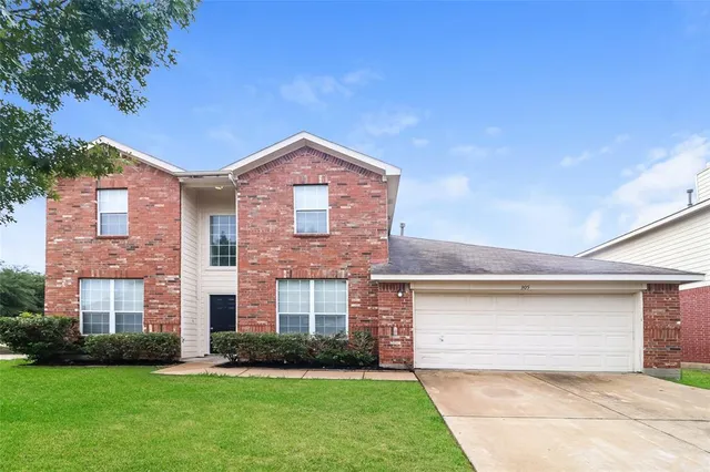 $2,690 | 305 Arbor Glen Drive, Fort Worth, TX 76140