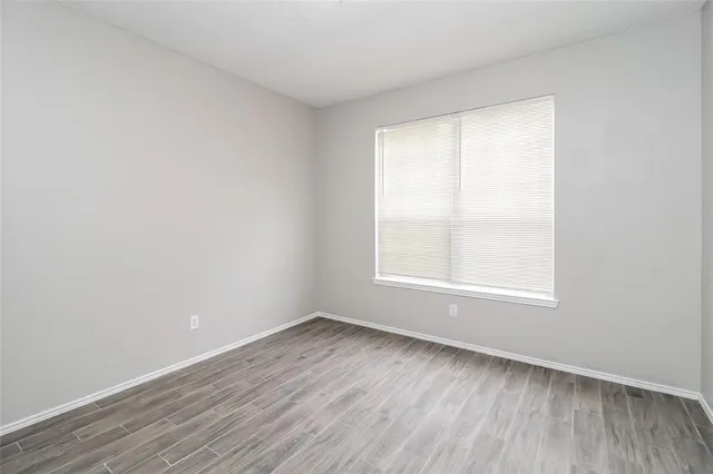 $2,690 | 305 Arbor Glen Drive, Fort Worth, TX 76140