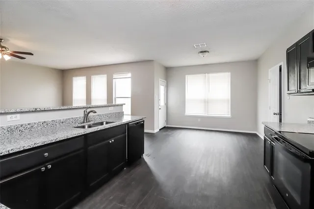 $2,690 | 305 Arbor Glen Drive, Fort Worth, TX 76140