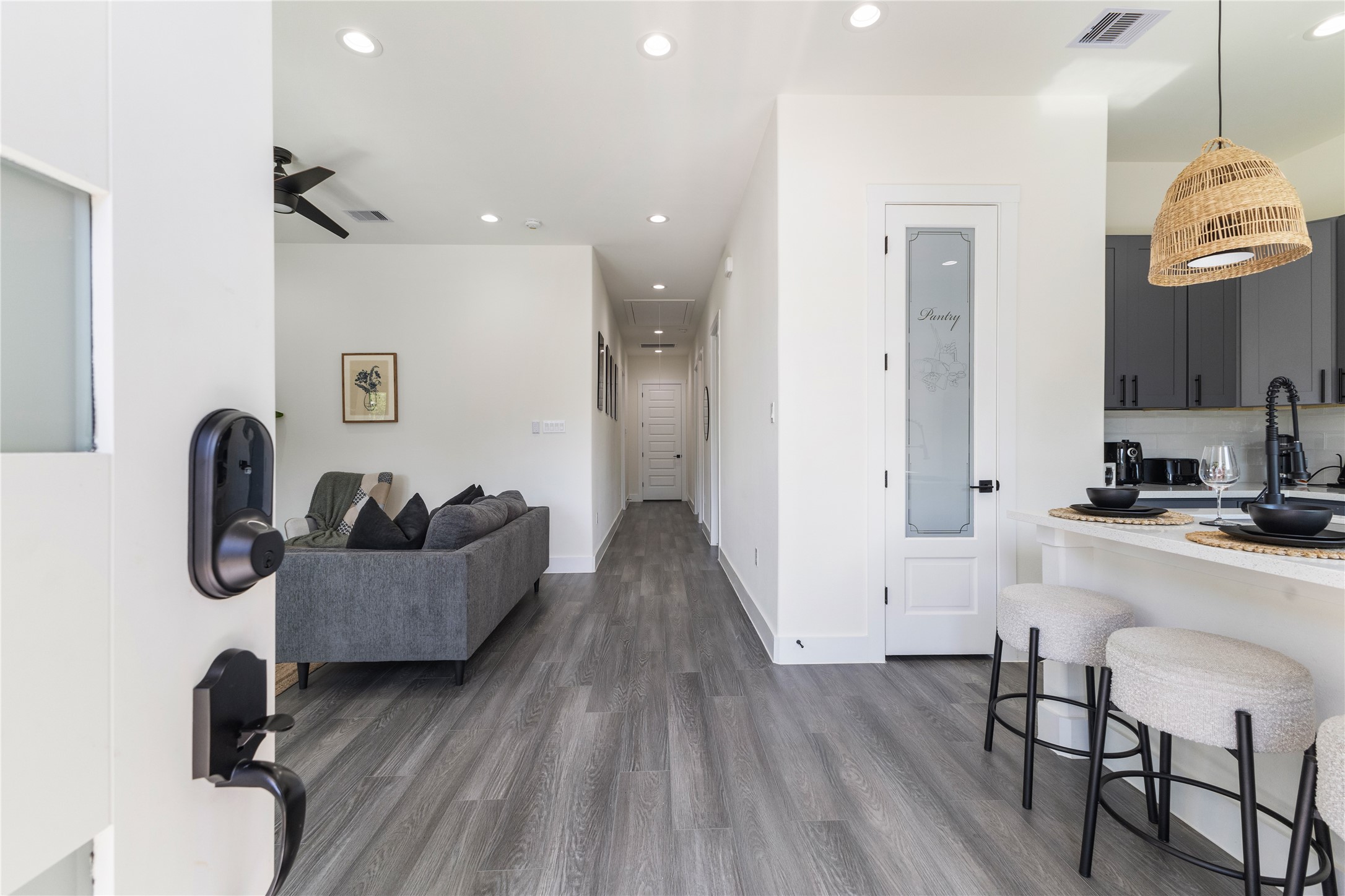 4802 Angleton Street, Unit A Houston, TX 77033 - Photo 25 of 49