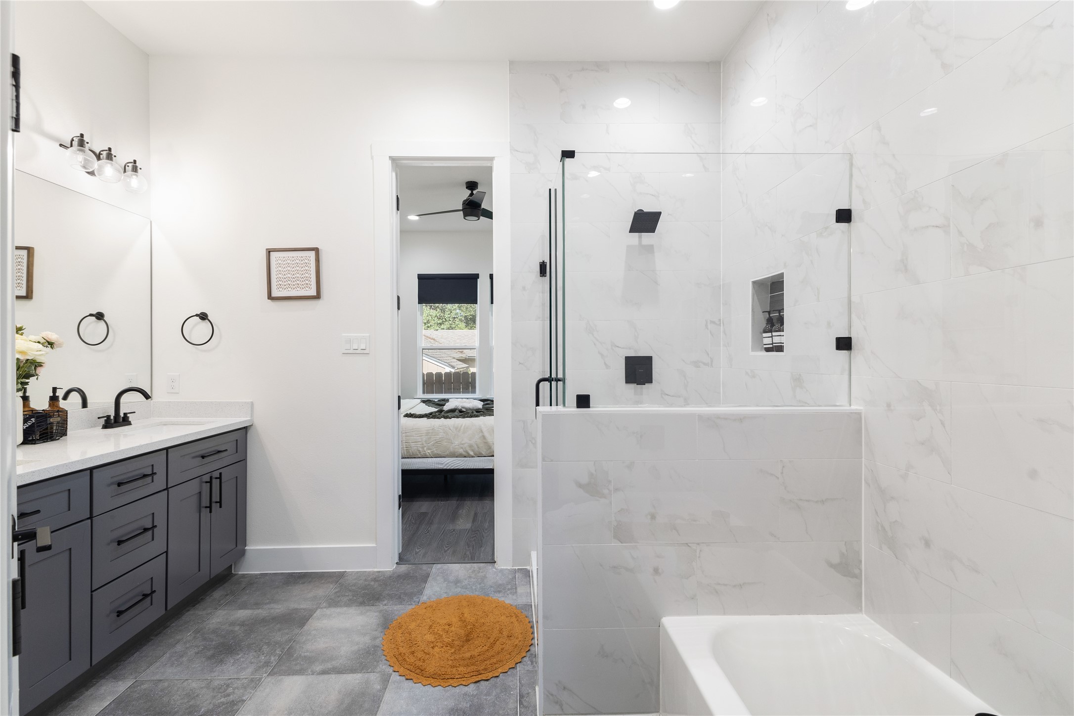 4802 Angleton Street, Unit A Houston, TX 77033 - Photo 48 of 49