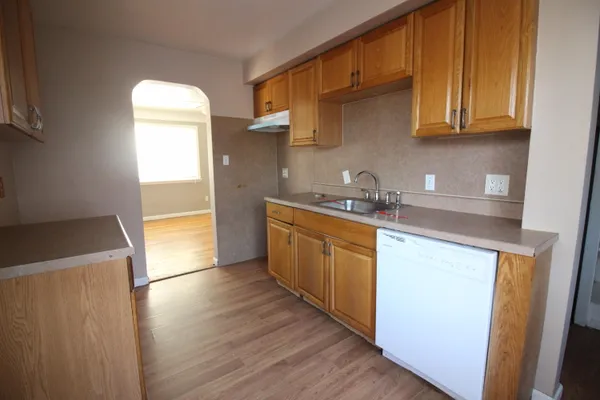 $105,000 | 8451 Lozier Avenue, Warren, MI 48089