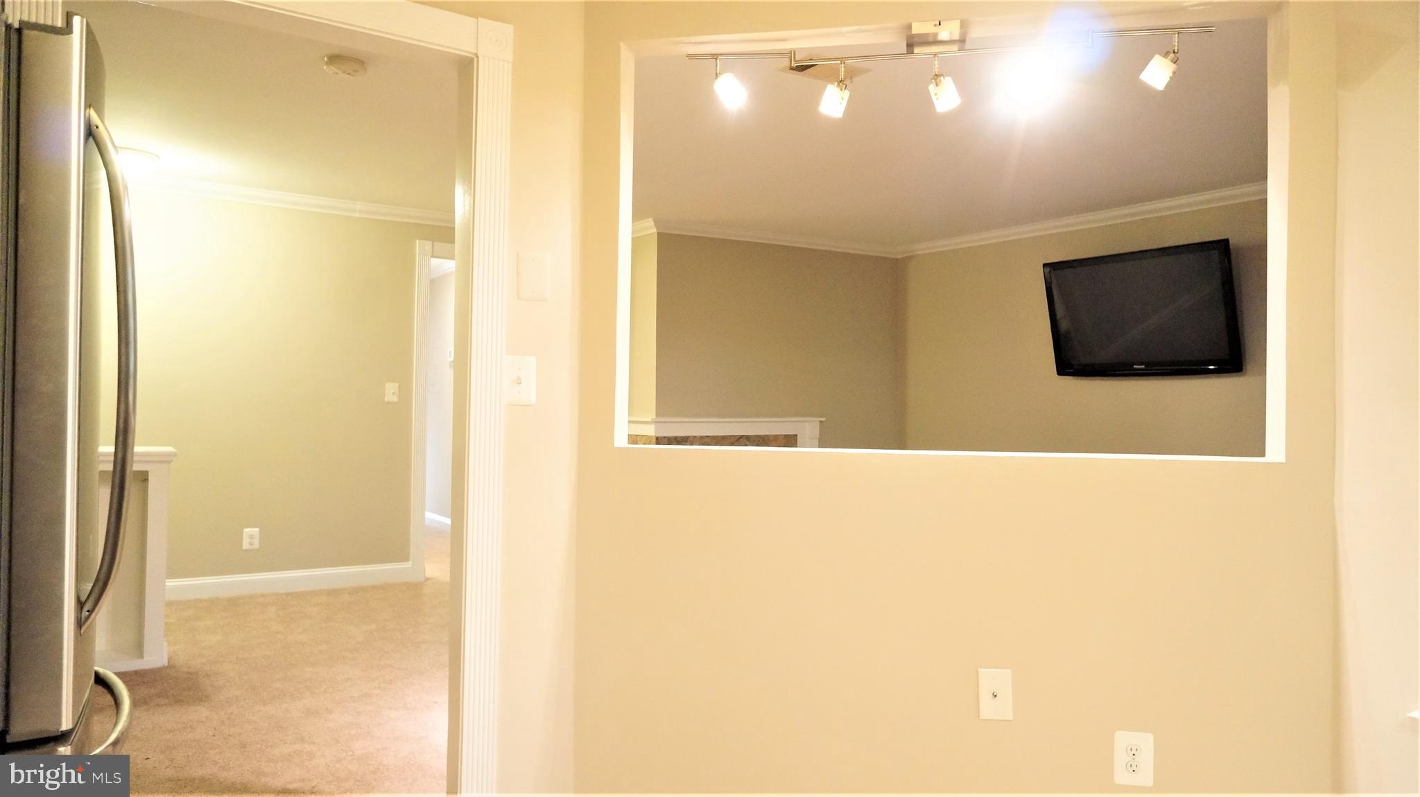 11174 Beaver Trail Court Reston, VA 20191 - Photo 15 of 43 Gallery Image 15