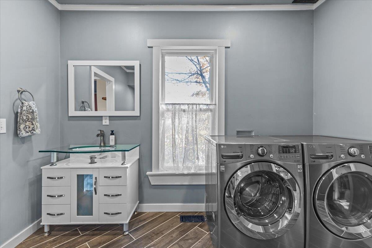 97 Perrin Street Barre, VT 05641 - Photo 19 of 40