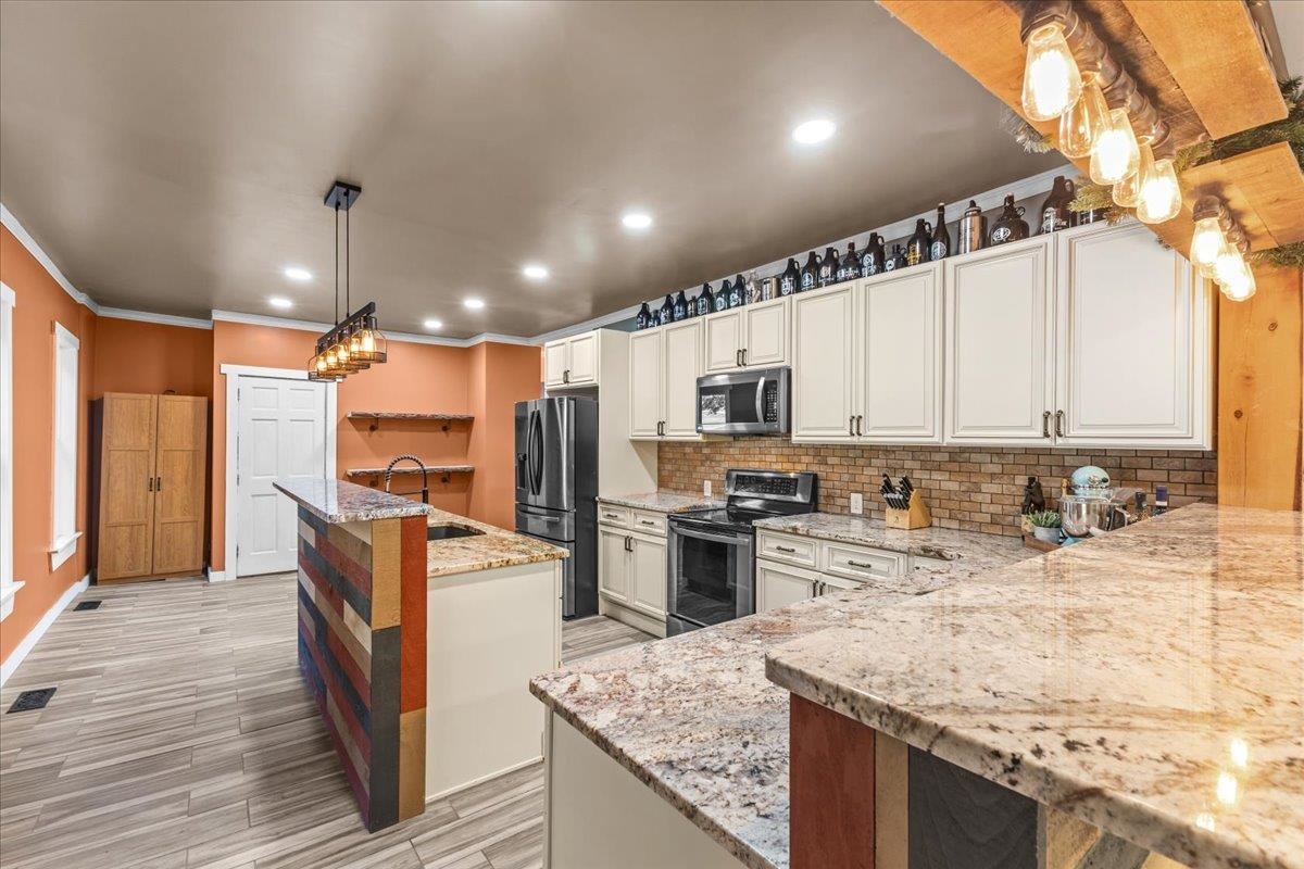 97 Perrin Street Barre, VT 05641 - Photo 25 of 40