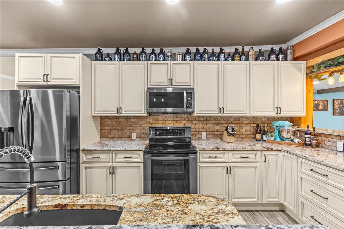 97 Perrin Street Barre, VT 05641 - Photo 26 of 40