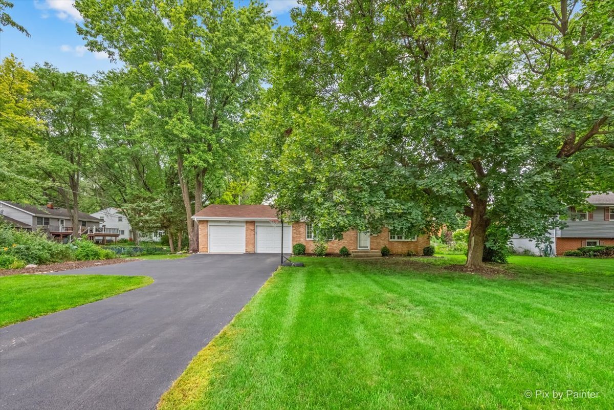 210 Simpson Street Geneva, IL 60134 - Photo 2 of 34 Gallery Image 2