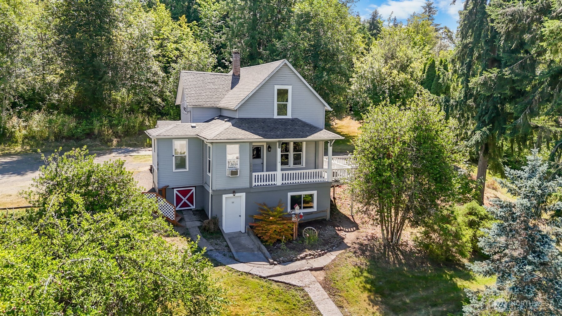 1313 Ferrier Road Winlock, WA 98596 - Photo 2 of 37