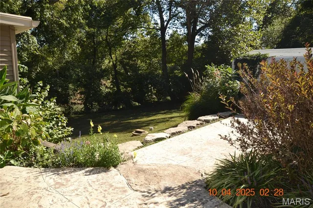 $215,000 | 7678 Burgess Ford Road, Cedar Hill, MO 63016