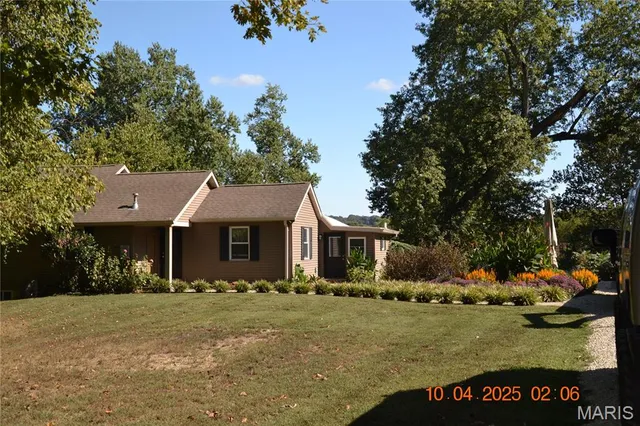 $215,000 | 7678 Burgess Ford Road, Cedar Hill, MO 63016