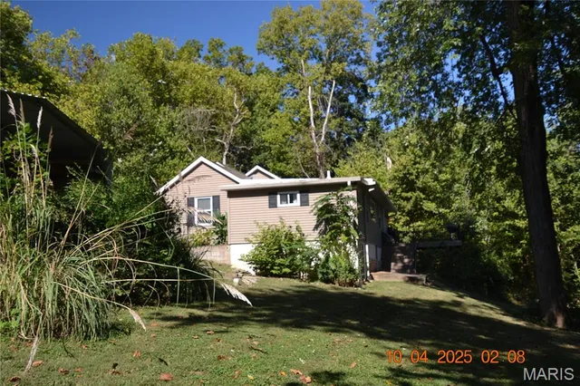 $215,000 | 7678 Burgess Ford Road, Cedar Hill, MO 63016