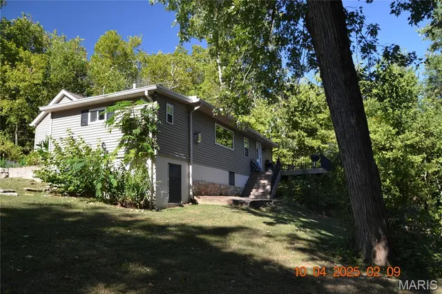 $215,000 | 7678 Burgess Ford Road, Cedar Hill, MO 63016