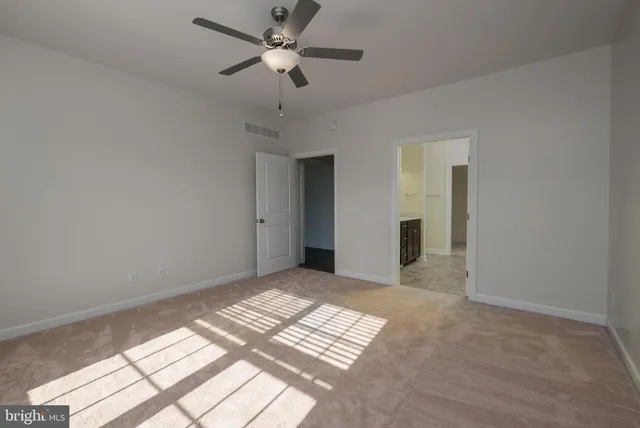 a view of empty room with window