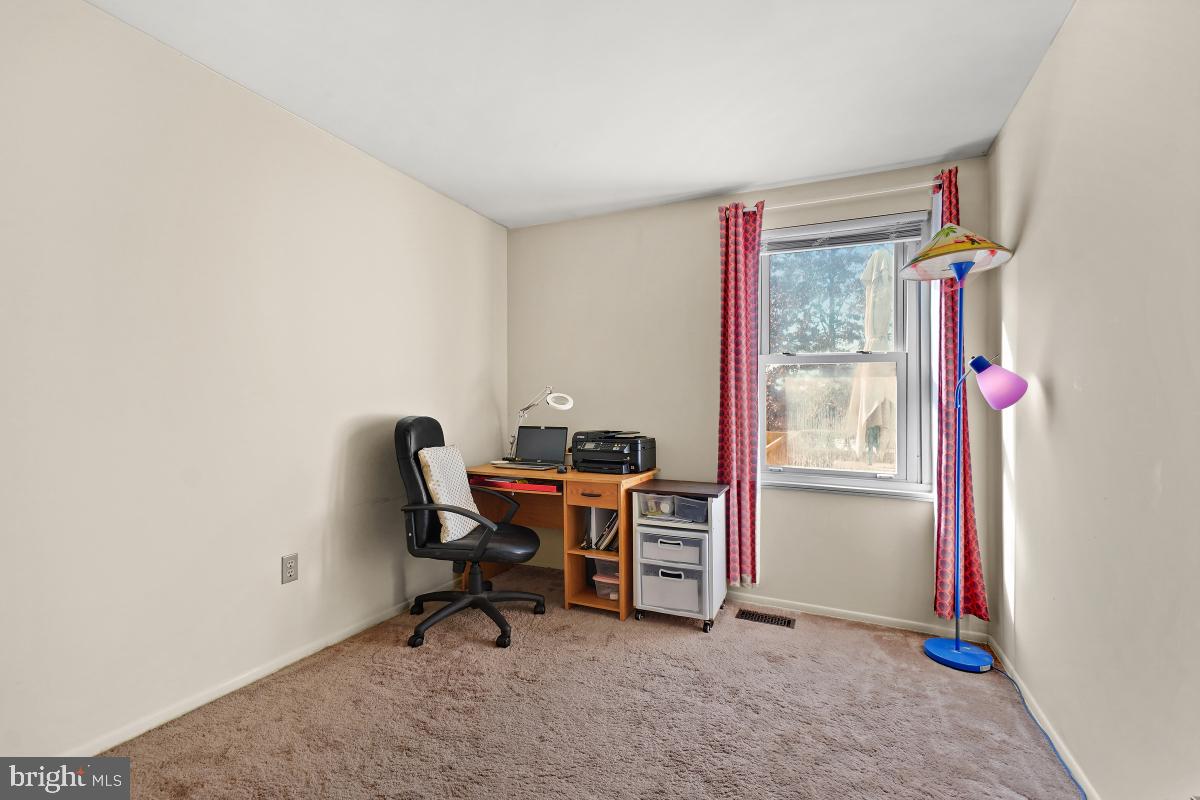 19120 Staleybridge Road Germantown, MD 20876 - Photo 25 of 37 Bedroom 2