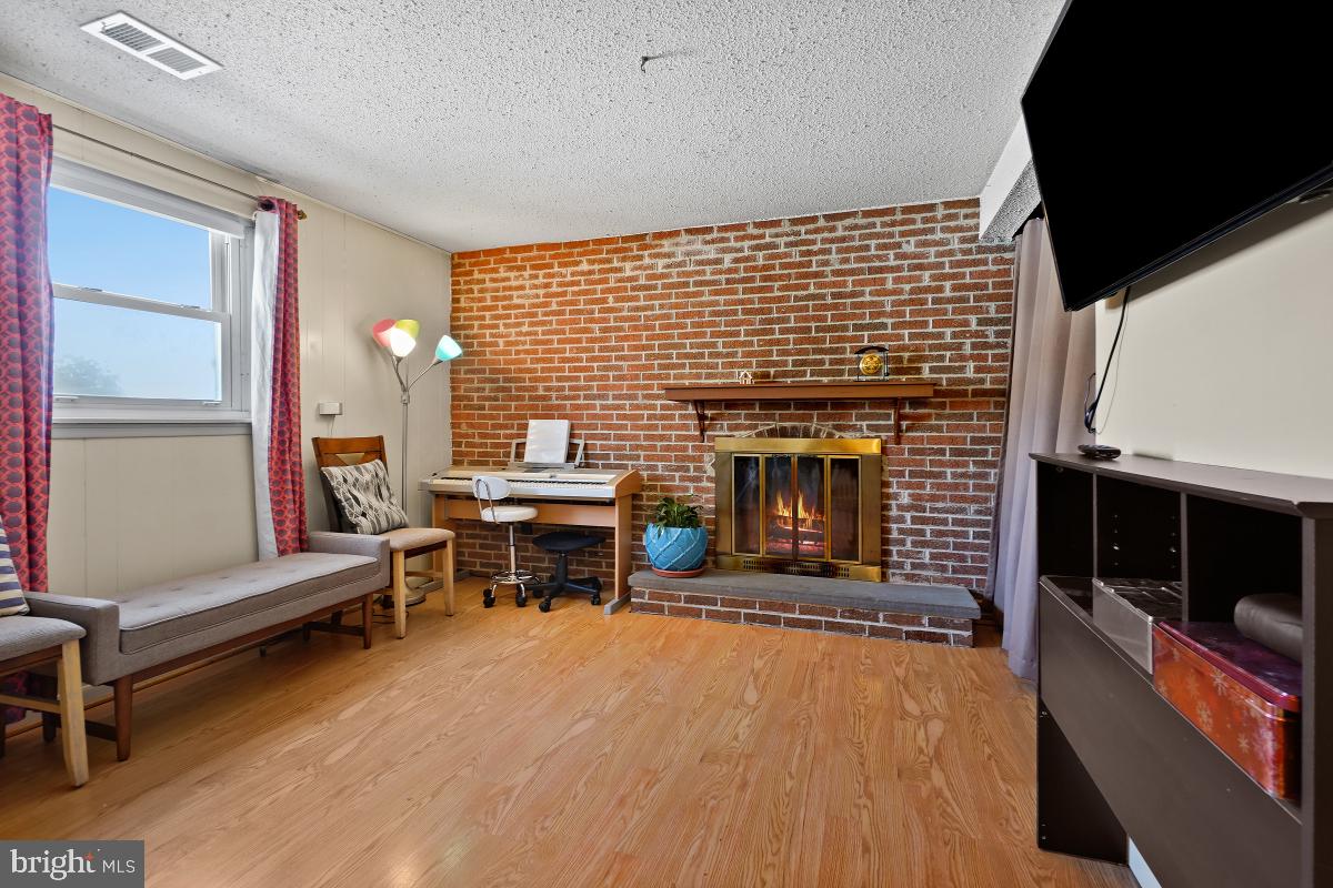 19120 Staleybridge Road Germantown, MD 20876 - Photo 26 of 37 Lower Level Family Room