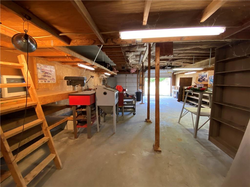 225 Budapest Road Dilliner, PA 15327 - Photo 19 of 25 a view of a room with racks