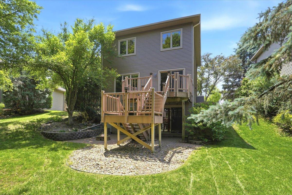 13 Cliff Ridge Court Hudson, WI 54016 - Photo 29 of 37