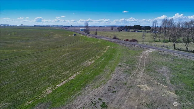 $120,000 | 1 Road 4 Northeast, Moses Lake, WA 98837