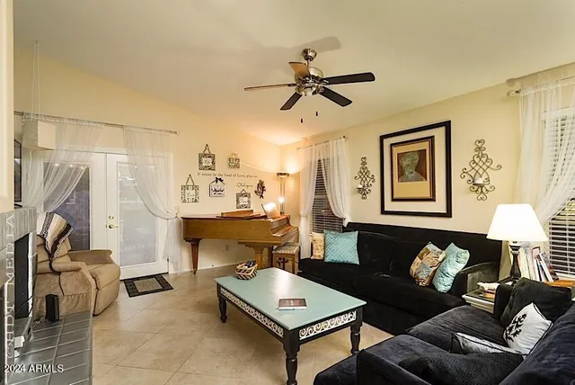 $7,000 | 926 West San Mateo Court, Gilbert, AZ 85233