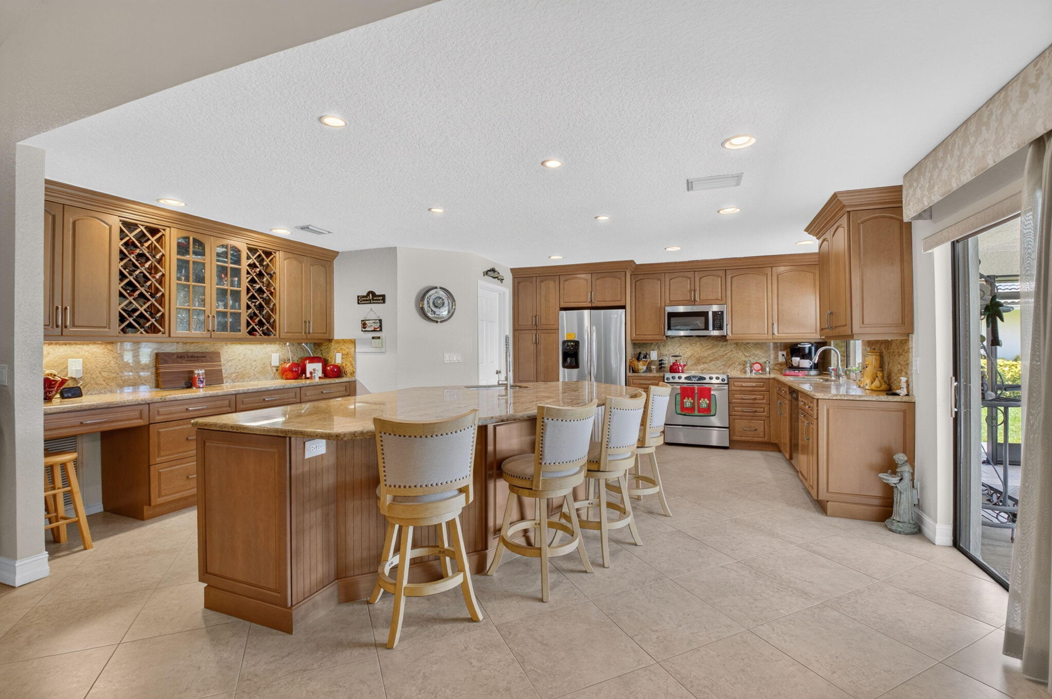 19600 Sedgefield Terrace Boca Raton, FL 33498 - Photo 10 of 46 11-web-or-mls-011_DSC_7209