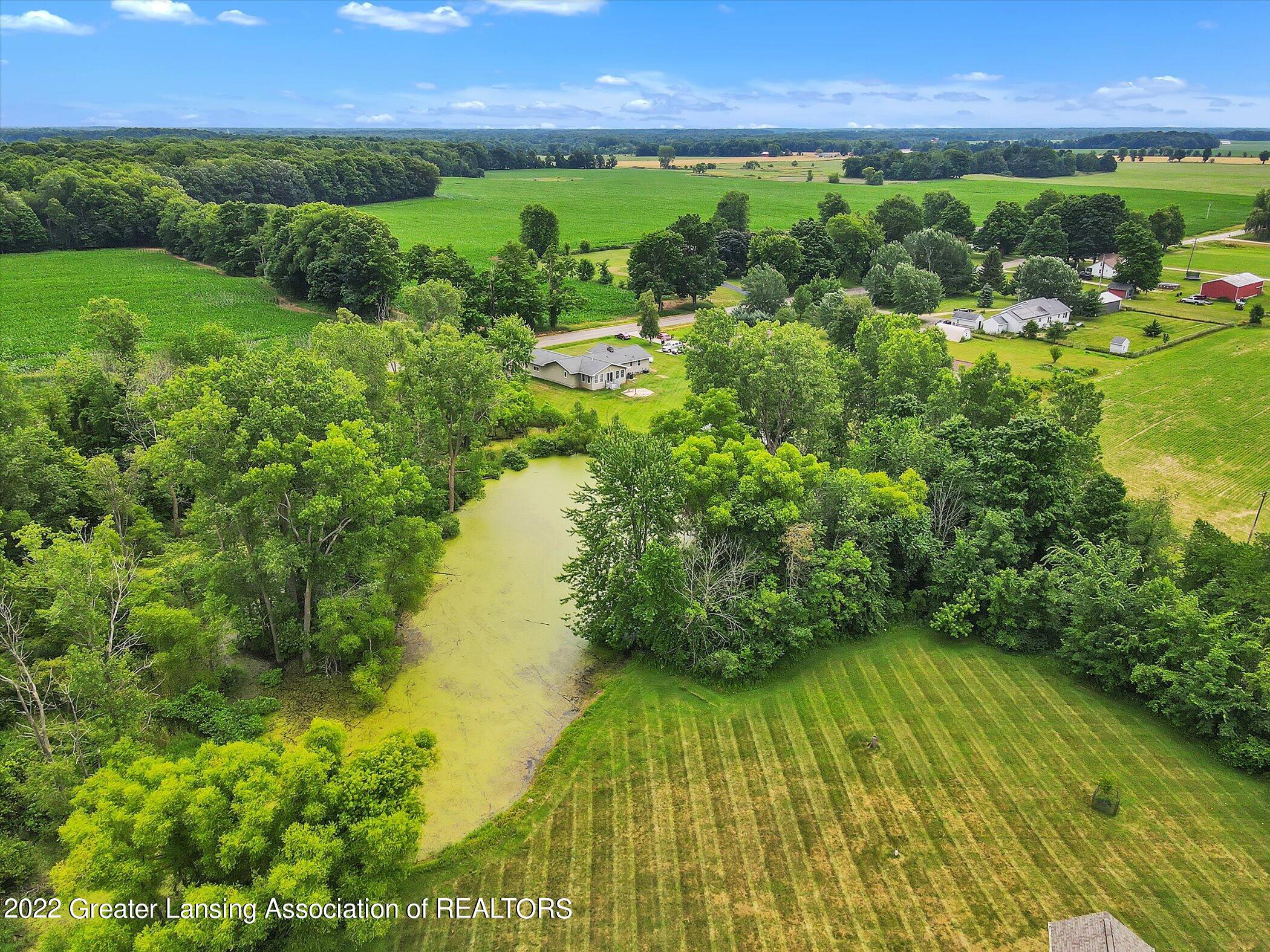 4300 South Cochran Road Charlotte, MI 48813 - Photo 70 of 75 70-4300-S-Cochran-Ave-WindowStill-Real-E