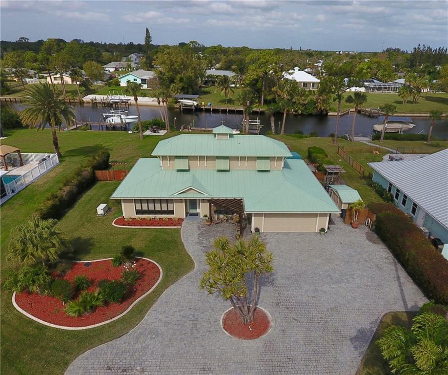 834 Northwest Spruce Ridge Drive Stuart, FL 34994 - Photo 1 of 44 Gallery Image 1