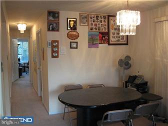 2089 Welsh Road, Unit E2 Philadelphia, PA 19115 - Photo 22 of 25 Dining Room