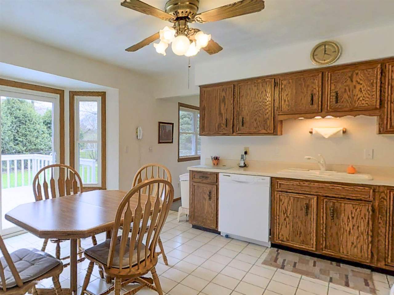 1224 Sheppard Road Rockton, IL 61072 - Photo 6 of 18 Gallery Image 6