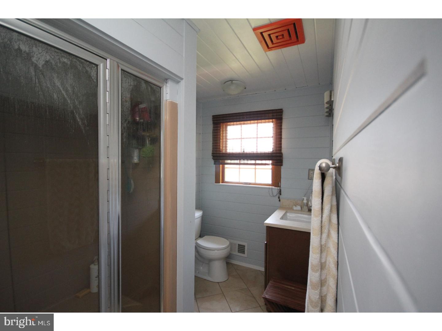 35 Wolfpack Road Trenton, NJ 08619 - Photo 12 of 19