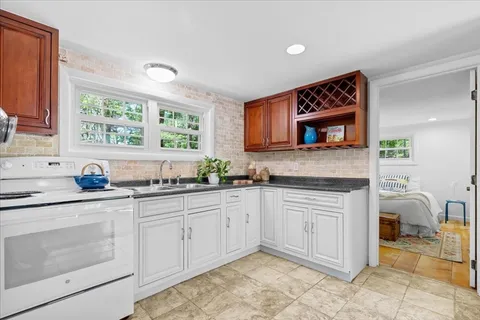 $489,000 | 34 Great Wind Drive, Plymouth, MA 02360